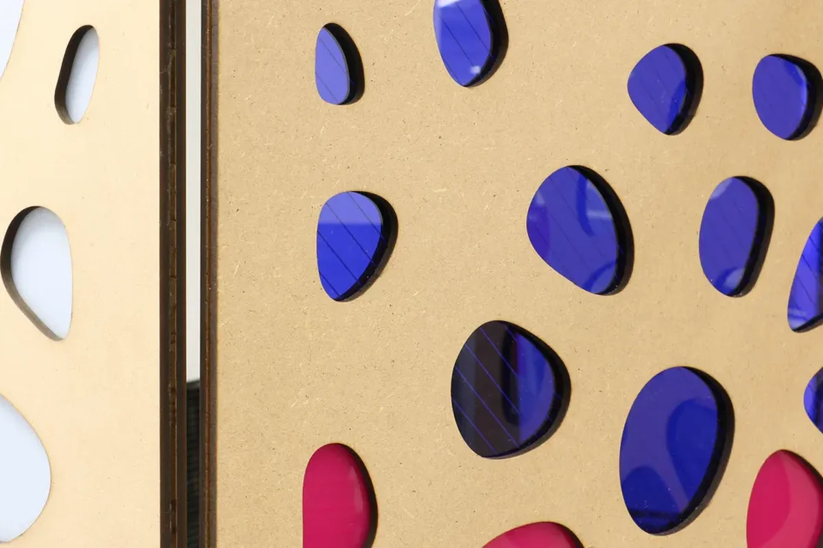 MDF laqué bleu pigeon TroWood Color pour enseigne